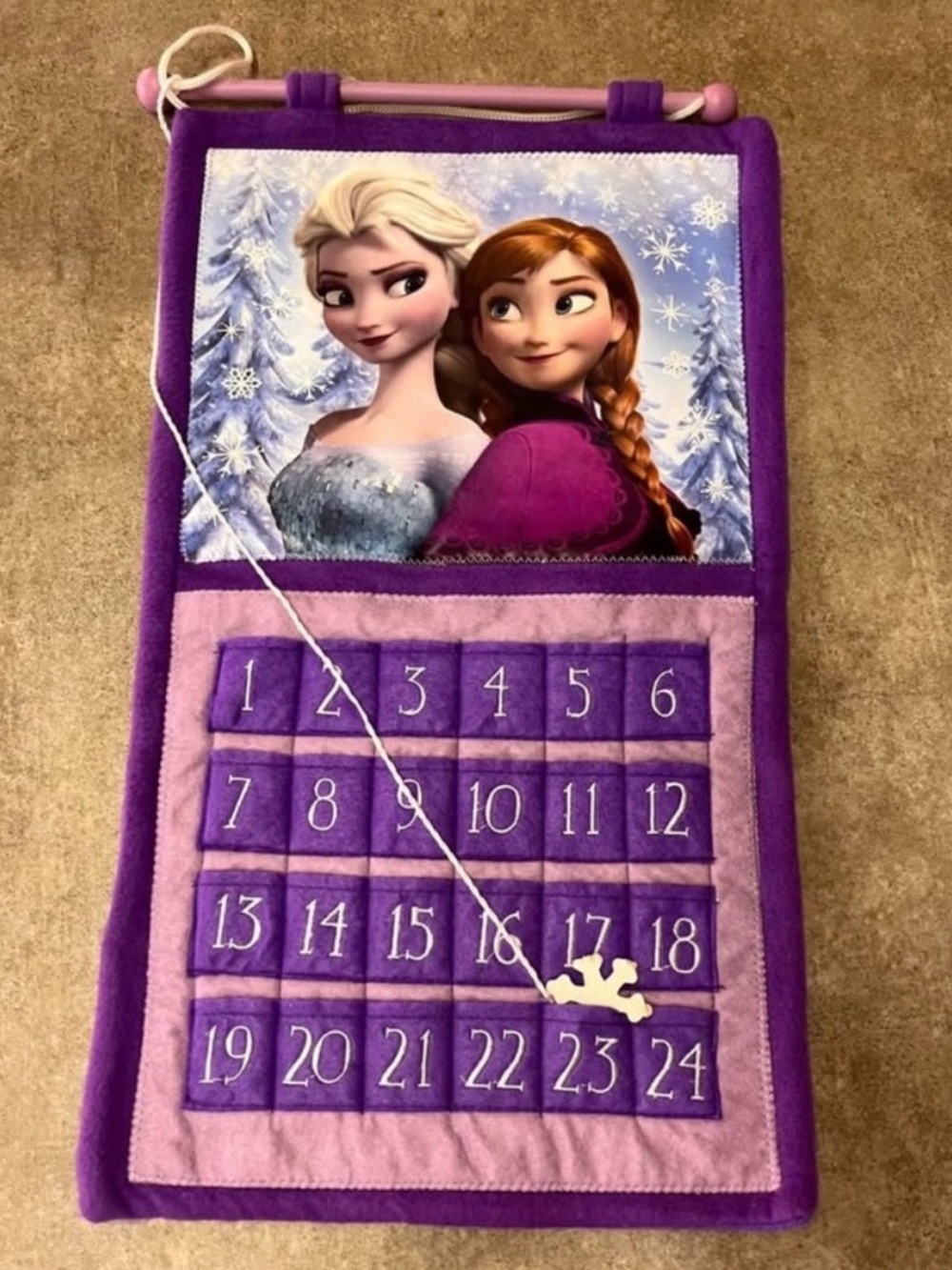Disney Frozen Hanging Advent Calendar Organizer